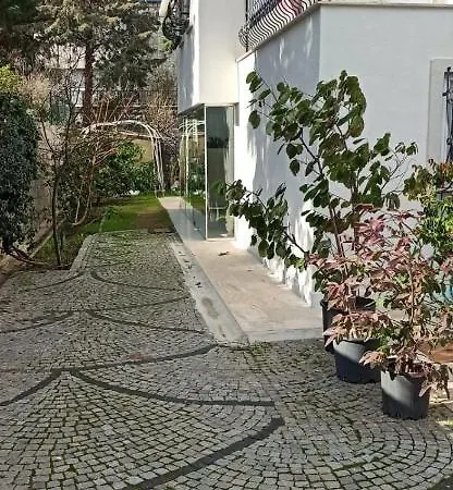 Taskule Villa *